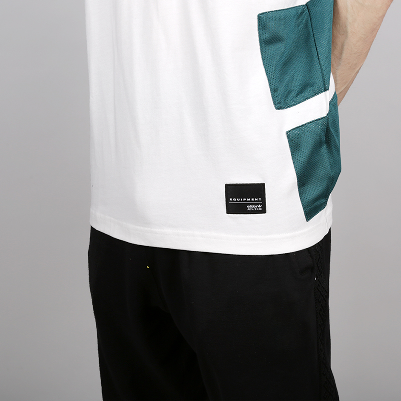 мужская белая футболка adidas EQT Bold Tee CE2226 - цена, описание, фото 3